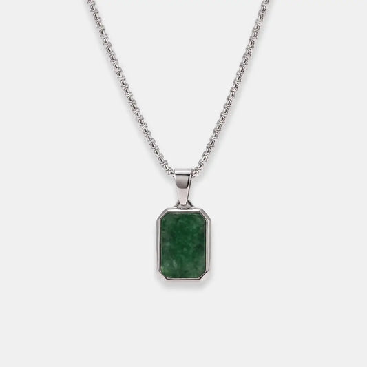 VERDANT STONE PENDANT